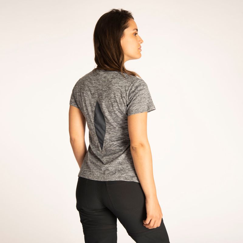 Polera-Mujer-Tech-Shirt