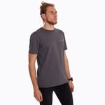 Polera-Hombre-Indian-Gris-Oscuro-Merrell