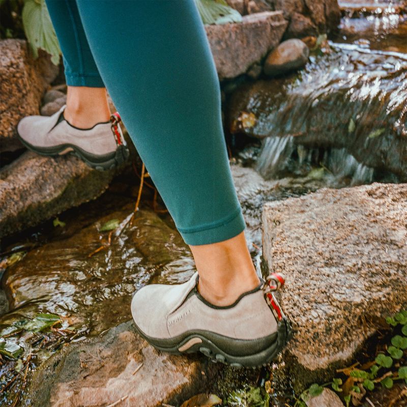 Slip-On-Mujer-Jungle-Moc-Classic-Taupe-Merrell