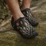 Sandalia-Mujer-Hydro-Moc-Negro-Merrell