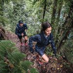 Cortaviento-Mujer-Trail-Running-Edicion-Skyfire-Gris-Merrell