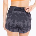 Short-Mujer-Trail-Running-Edicion-Skyfire-Gris-Merrell