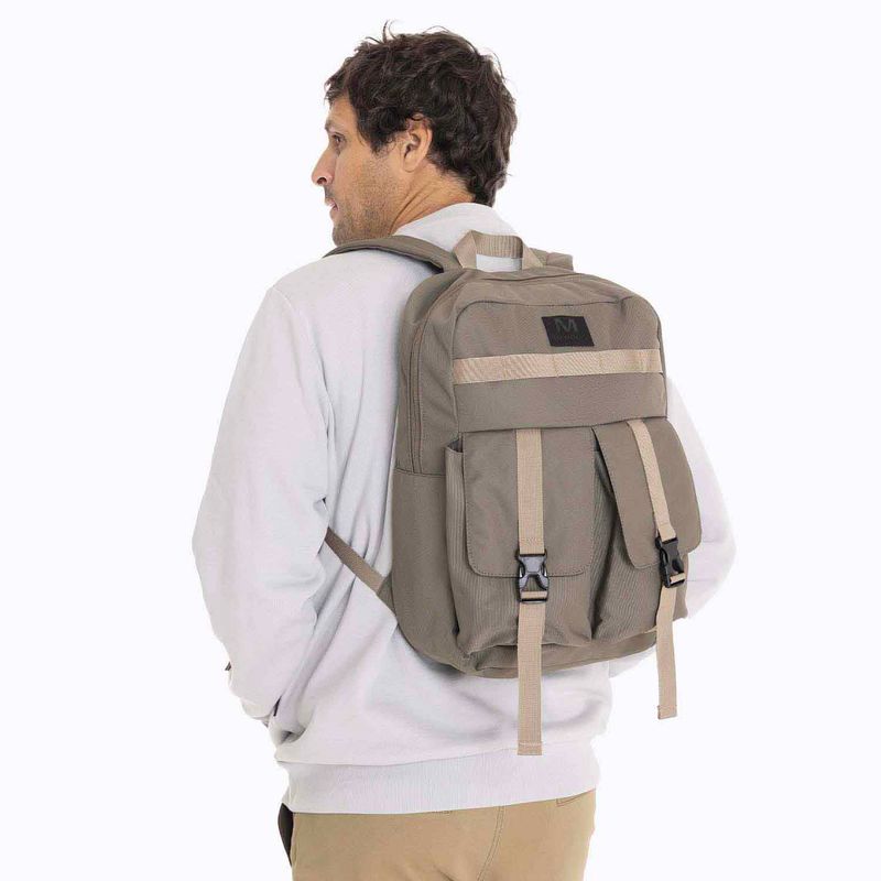 Mochila-Unisex-Gundahoo-Urban-Back-Verde-Merrell