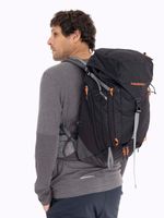 Mochila-Unisex-Grayling-28-30-Lt-Tr-Negro-Merrell
