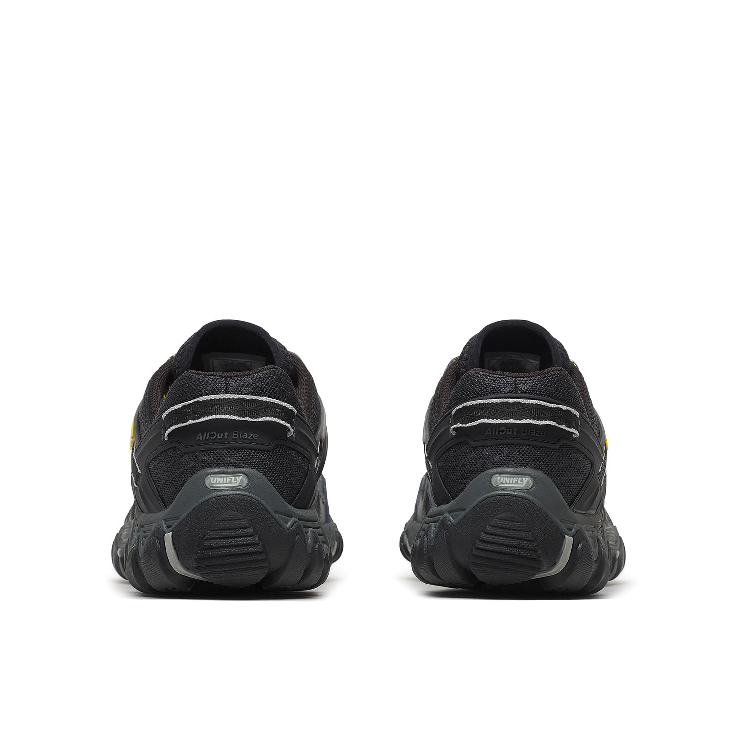 Zapatilla Hombre All Out Blaze Aero Sport Negro Merrell